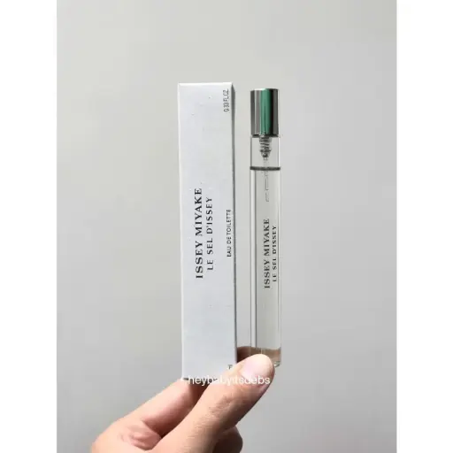 Issey Miyake Le Sel D' Issey Travel Spray - 10ml