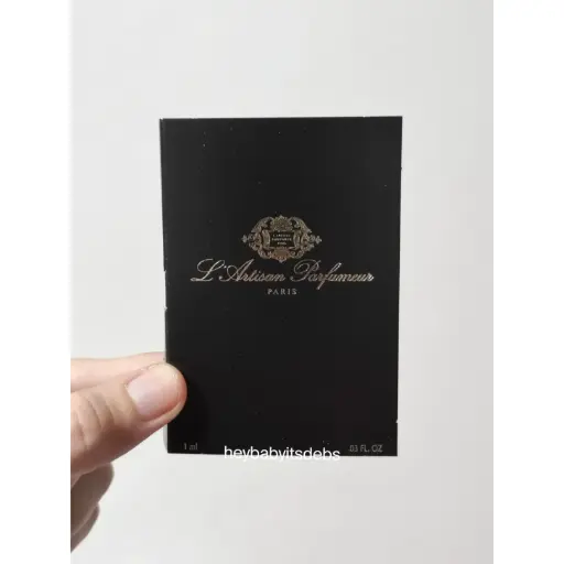 L' Artisan Mune Et Musc Extreme Sample Perfume - 1.5ml