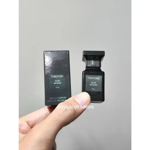 Tom Ford Oud Wood Miniature- 4ml